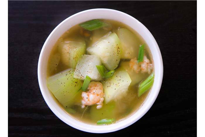 mon-ngon-tu-tom-xay-shrimp-winter-melon-soup
